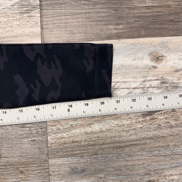 Spanx Look At Me Now Black Green Camo Womens XS Stretch Seamless Yoga Leggings - Picture 5 of 8